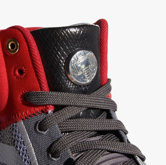 NEW adidas Marquee Boost Avengers - Picture 6 of 8